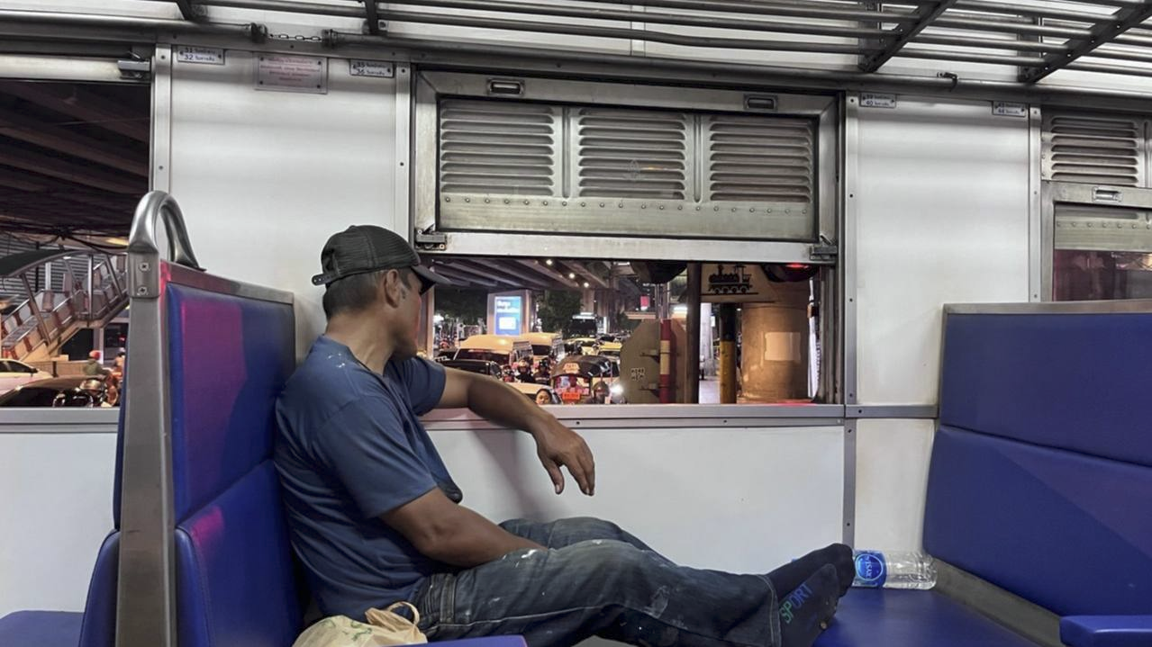 What went so wrong in the Bangkok train bus collision?